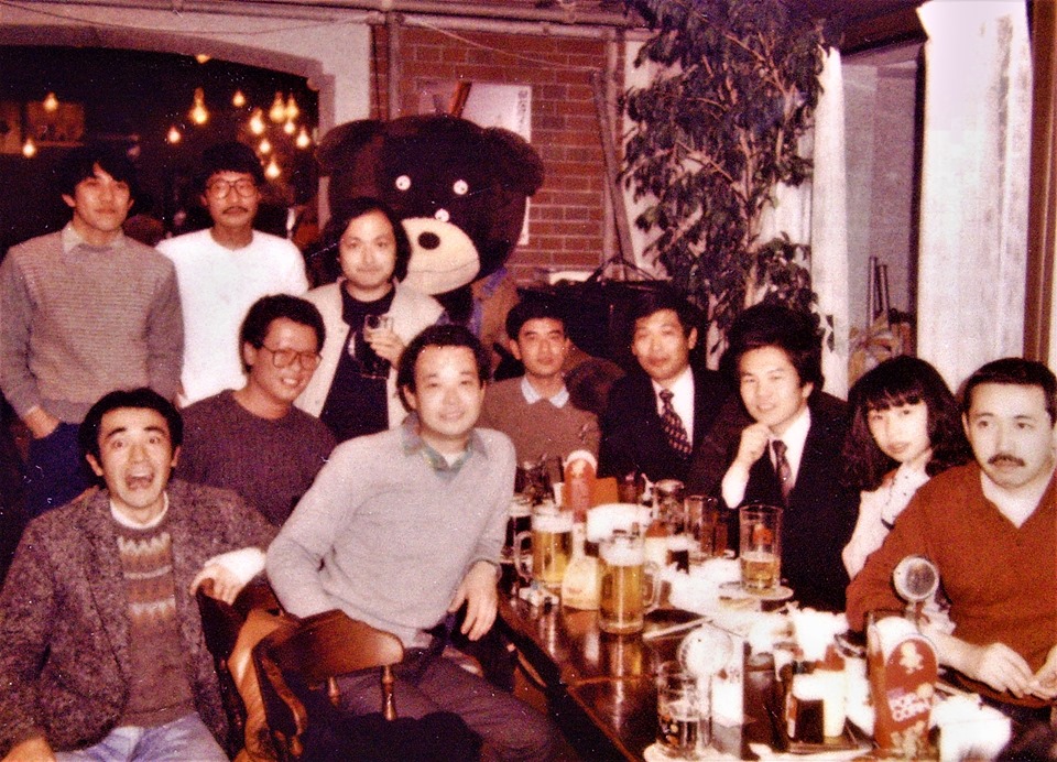 1985年１２月の当時のスタッフのお写真。